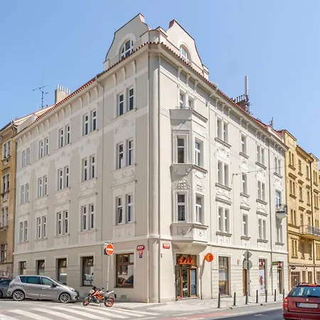 Apartament Blueground Letna Furnished Foodie Area Prg-49