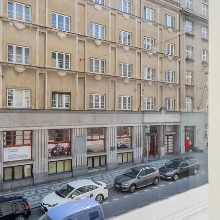 Blueground Letna Furnished Foodie Area Prg-49 Prag
